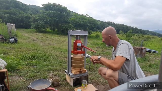 Давим льняное масло на модернизированной станине. смотреть онлайн