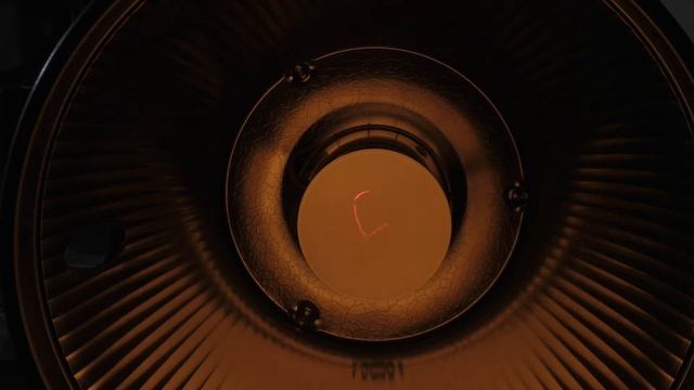 Стабилизатор IS2500RT + вспышка RAYLAB Axio RX-200 смотреть онлайн