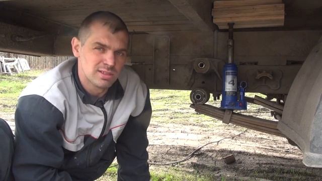 Почему сломалась серьга задней рессоры? Замена сайлентблока. История одной Газели. Выпуск 10. смотреть онлайн