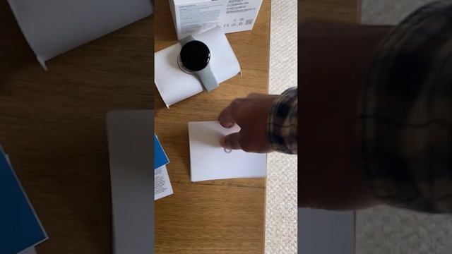 Google Pixel 7 Pro + Watch Unboxing смотреть онлайн