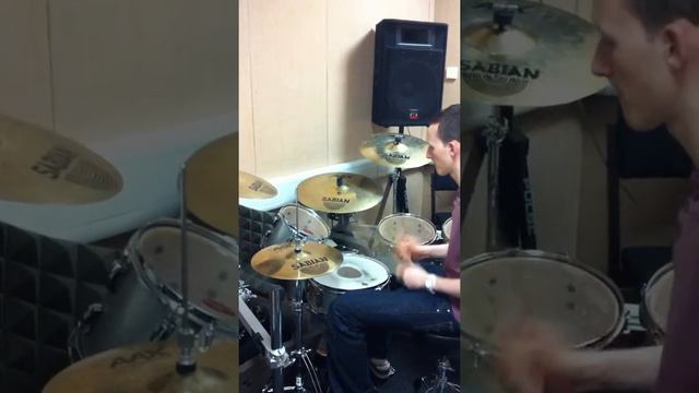 The ocean - Led Zeppelin 7-8 and 4-4 time signature drum sample смотреть онлайн
