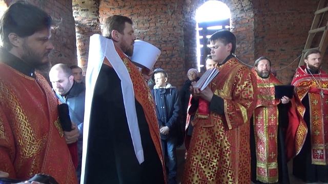 002 Освящение креста.для купола-2018 св.блж. Ксении Пет-ой. Митрополит Владимир. смотреть онлайн