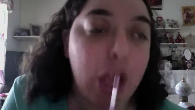 Ultra Glazewear Lip Gloss in Lavender Diamond For $ 2 .99 From Avon смотреть онлайн