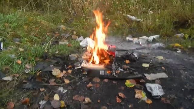 Горит корабль. Сожгли кораблик смотреть онлайн