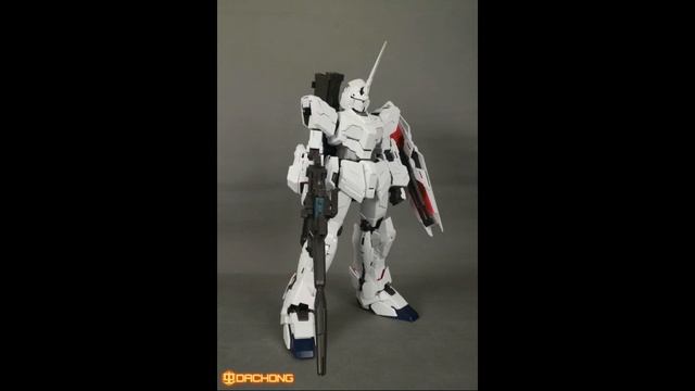 Daban PG 1/60 Unicorn Overview смотреть онлайн