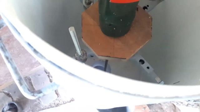 Кормушка и поилка для собаки, часть 1-я. смотреть онлайн