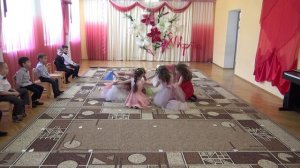 Танец с платочками _Мамы моей глаза_.mp4