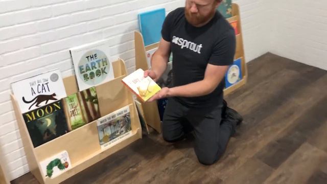 Lexico Book Display Shelf смотреть онлайн