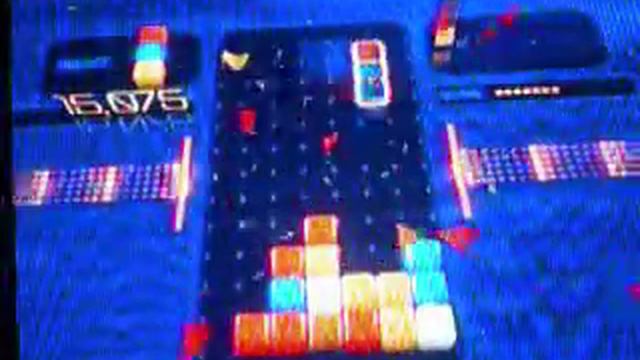 Groovin' Blocks [WiiWare] - Sunglasses (Casual) - 23,450 смотреть онлайн