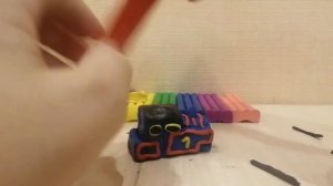 Как слепить ПАРОВОЗИКА ТОМАСА ПАУКА из пластилина