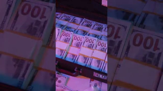 Улучшенная медитация-гипноз для привлечения клиентов, покупателей, продаж(на основе моих аффирмаций смотреть онлайн