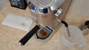 Delonghi Dedica Arte EC 885: как приготовить капучино? Пошагово