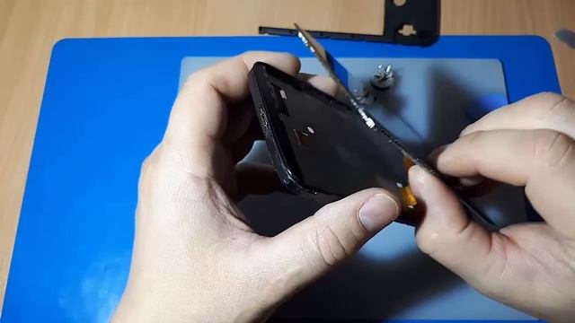 Замена дисплея HOMTOM HT50 смотреть онлайн