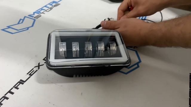 Прожектор универсальный на авто смотреть онлайн