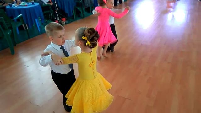 Беби Дебют 4-5 лет. Г. Краматорск. 3.03.2018г. Амелия и Всеволод. 3 место смотреть онлайн