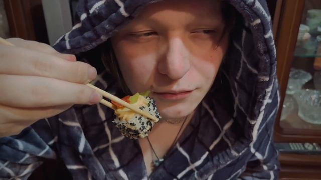 СОЧНЫЕ РОЛЛЫ / Мукбанг Асмр Еда #мукбанг ?? смотреть онлайн