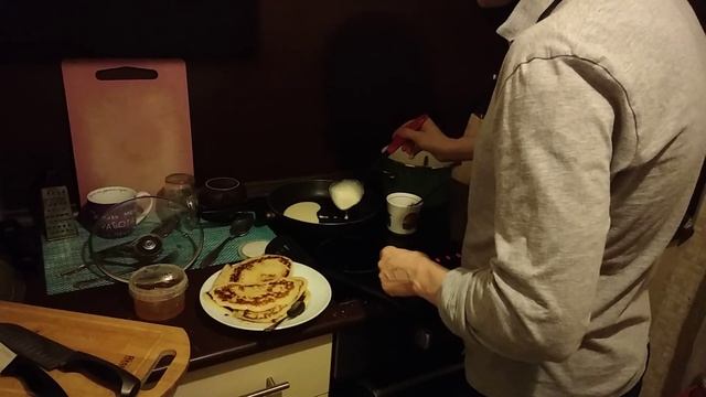 Объелся блинов на Масленицу! смотреть онлайн