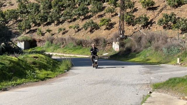 KuKirin M5 Pro Sit-On Electric Scooter Review - Powerful 1200W Motor, 20Ah Battery!