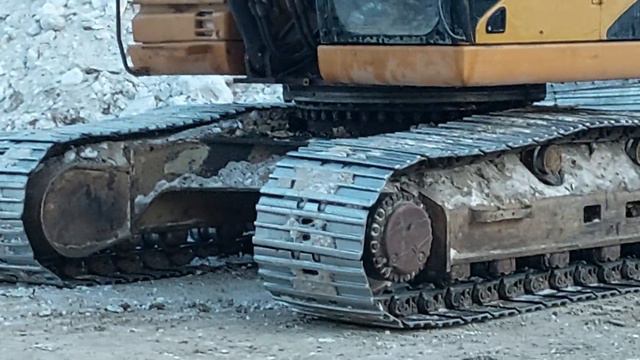 CAT греется у бочки. Зима. Колотун. Тавричанка 25.01.2023 смотреть онлайн