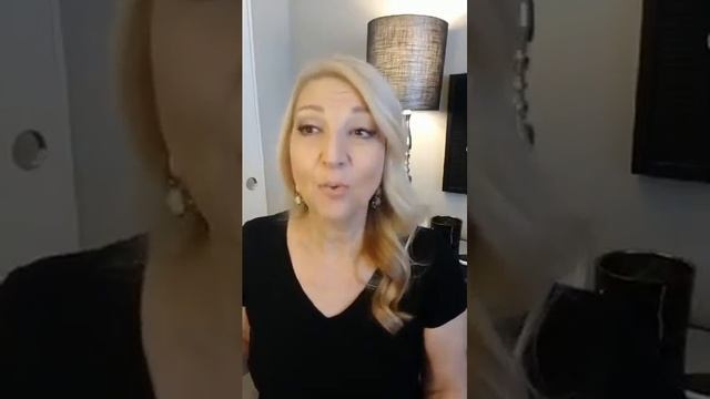 OPTIMISTIC vs Realistic смотреть онлайн