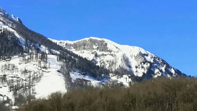 Отель «Кристалл» в Эстосадок (Красная Поляна). Вид из окна, территория отеля, где погулять рядом. смотреть онлайн