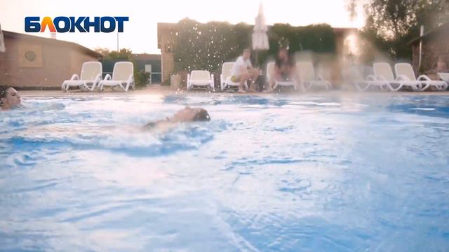 Бассейн смотреть онлайн