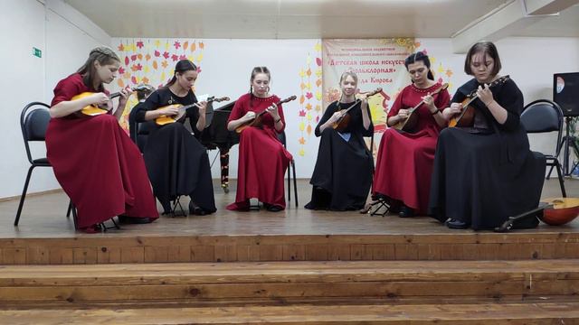 Р.н.п. "Играй моя травушка" в обр. А. Шалова смотреть онлайн