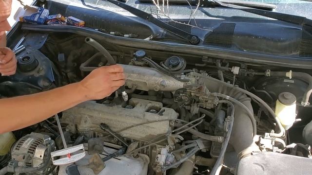 The 89G - 1997 - 2001 Toyota Camry 2.2 Four Cylinder Spark Plug Replacement - DIY Tutorial смотреть онлайн