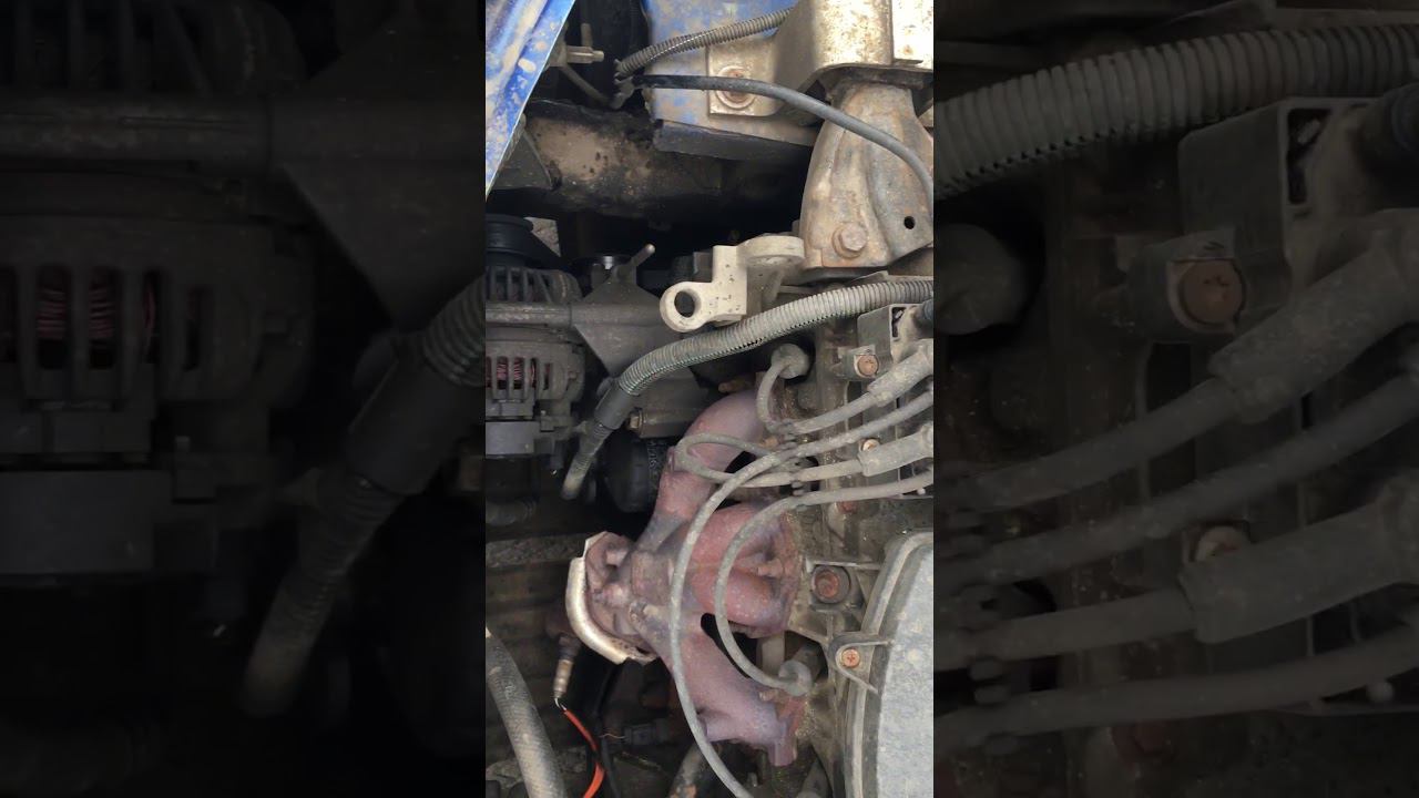 Посторонний звук из под капота Рено Логан смотреть онлайн