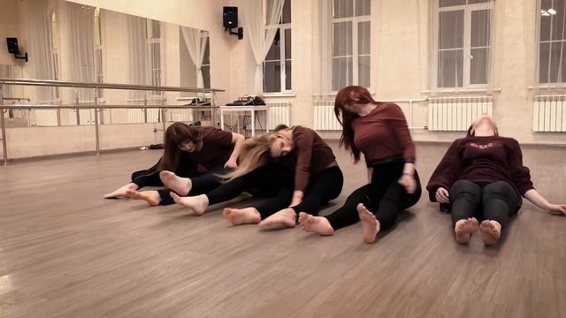 CONTEMPORARY DANCE / Alisa Ius смотреть онлайн