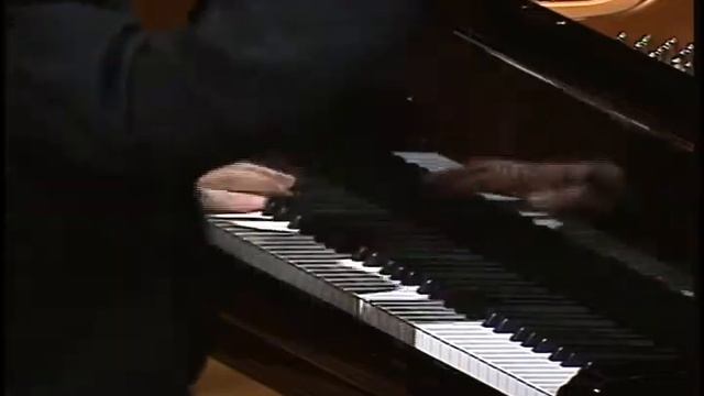 Rafał Blechacz - Mazurka in C major Op. 56-2, 15th Chopin Competition, 2005 смотреть онлайн