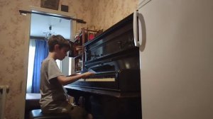 в пещере горного короля на пианино