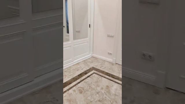 Один из вариантов ремонт в холле смотреть онлайн