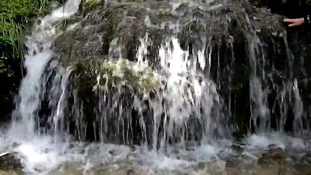 Водопад "Гремучий". Калужская область. смотреть онлайн