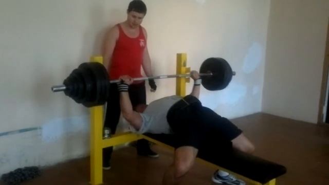 2013 08 11 Руслан Остапенко жим лежа 165,5 кг на 5 раз смотреть онлайн