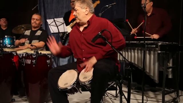 Chembo and Friends - Oye! Como Va? смотреть онлайн