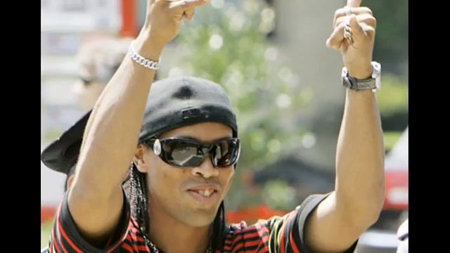 Ronaldinho A.C Milan смотреть онлайн