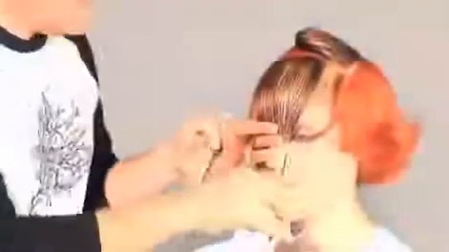 как округлить стрижку Как легко и быстро сделать красивую прическу с помощью валика для волос смотреть онлайн