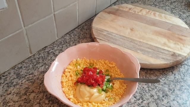 Oua umplute ~ doua variante simple si gustoase смотреть онлайн