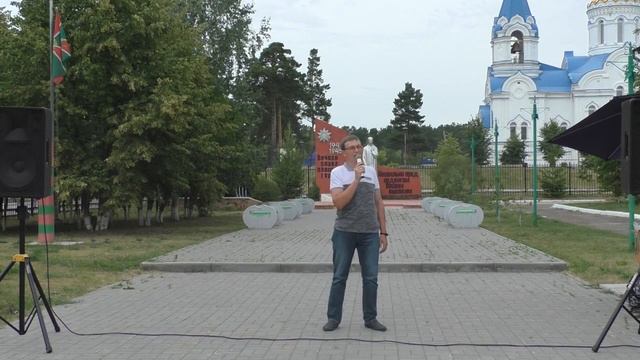 "Я сегодня ночевал с женщиной любимою", исполняет Максим Веревкин смотреть онлайн