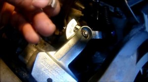 SKODA OCTAVIA- замена вертолёта кулисы кпп// replacement of the helicopter wings of the checkpoint