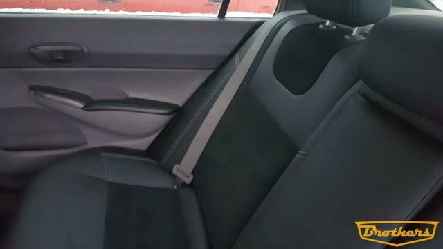 Чехлы на Honda Civic 8, 4D, серия Alcantara смотреть онлайн