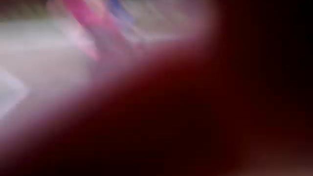 девка танцует угарный танец смотреть онлайн
