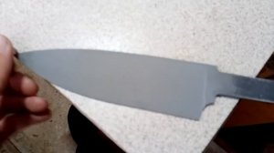 Травление клинка в аккумуляторном электролите.