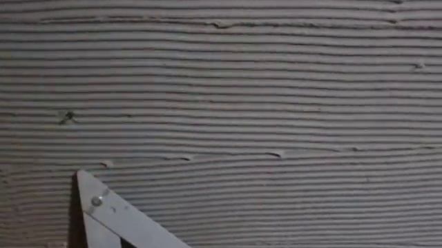 Формирование угла 90° при оштукатуривании стен. смотреть онлайн