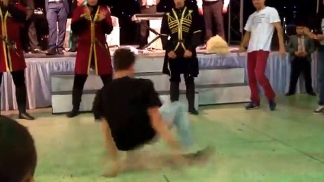 Езидская свадьба в Новосибирске 25.09.15 ЛЕЗГИНКА смотреть онлайн