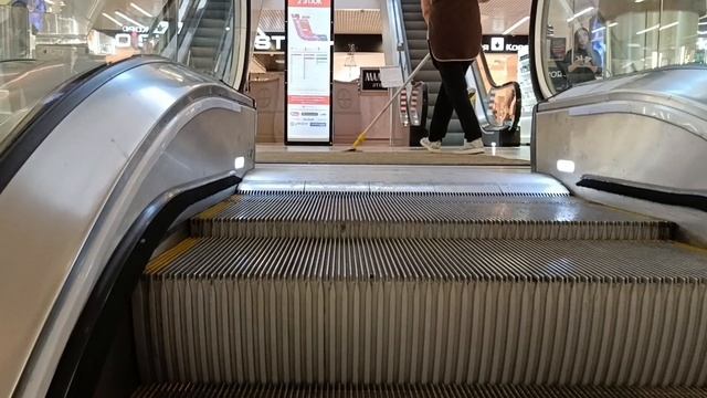 Макси. ТЦ Смоленск. Часть 2. Хождение по коридорам. Детям! смотреть онлайн
