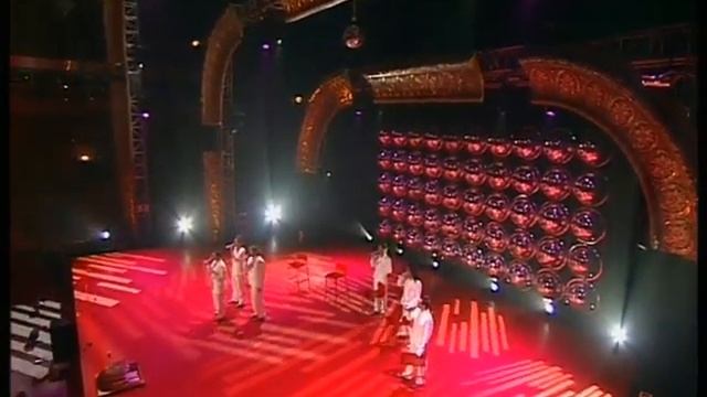 "COSMOS" – "Миллион алых роз" смотреть онлайн