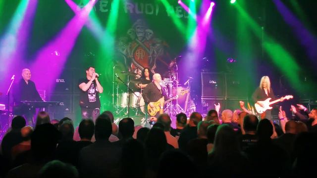 AXEL RUDI PELL - TEAR DOWN THE WALLS - LIVE PUSTERVIK, GÖTEBORG, SWEDEN 2023-05-07 смотреть онлайн