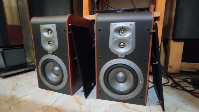 Jbl Es30 смотреть онлайн
